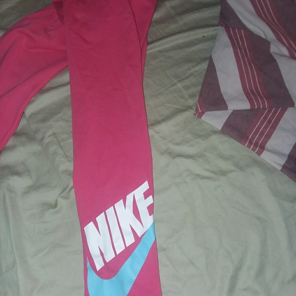 Nike Pants - Pink nike tights
